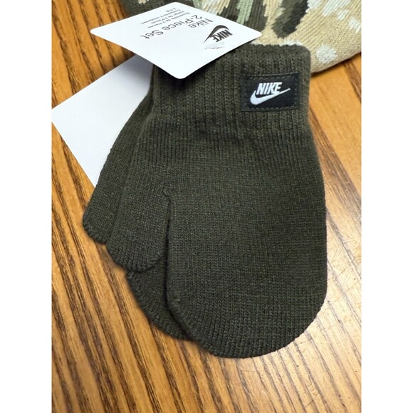 Nike Toddler 2T-4T Beanie Hat And Mitten Set Camouflage - Picture 4 of 5